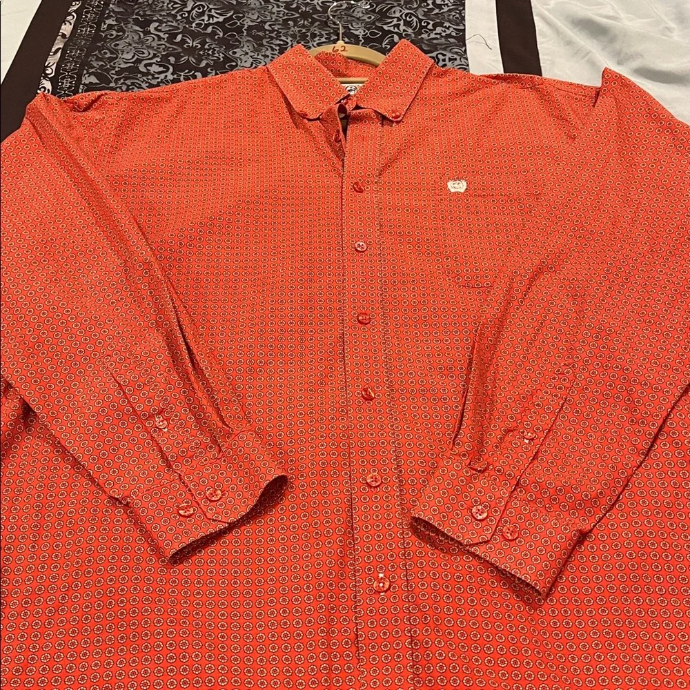Cinch Mens Western Button Down shirt L Red/Orange Geometric Rodeo Ranch, LARGE